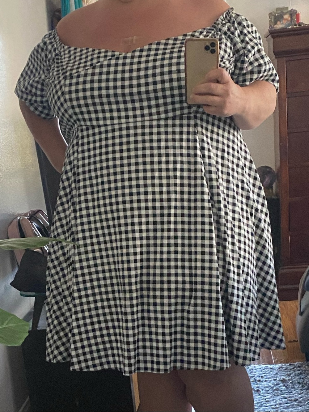 Retro Chic size 30 Black and White Gingham Off-Shoulder Dress